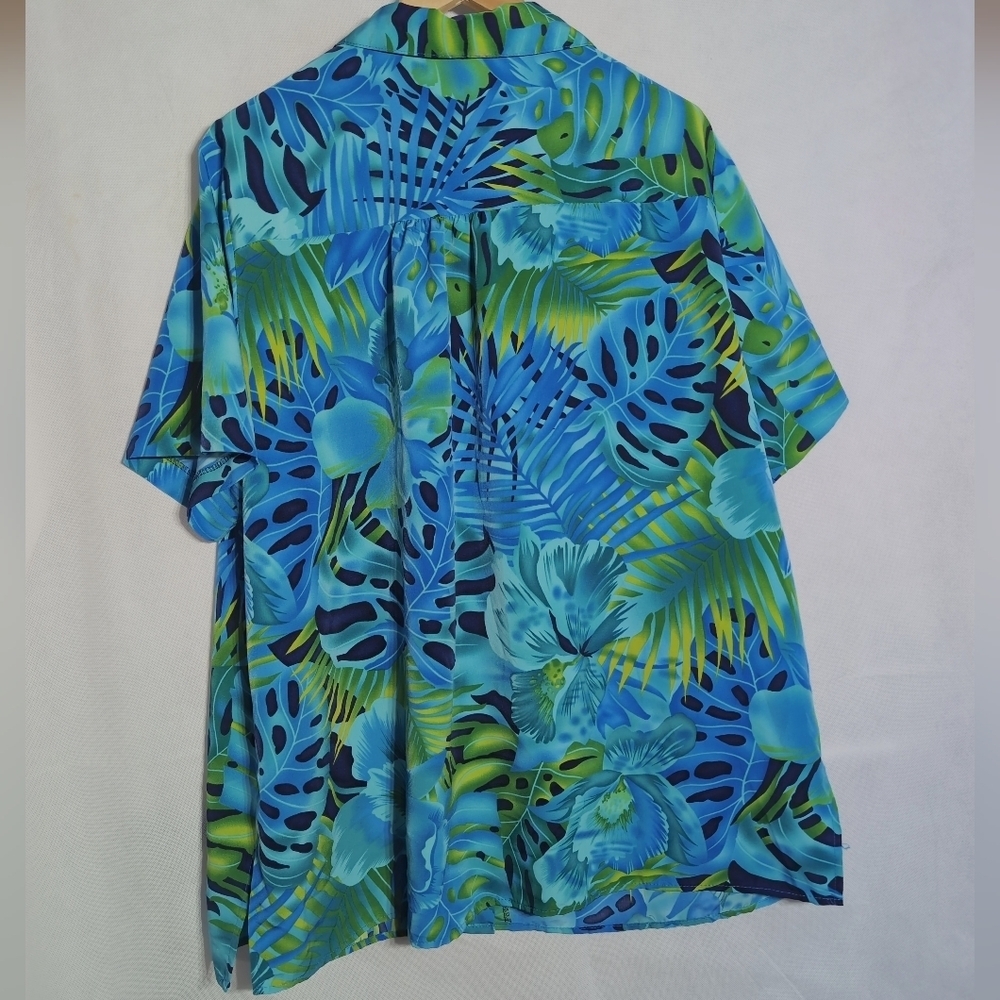A Personal Touch Women's 2X Tropical Blue Green Hawaiian Shirt - Picture 2 of 3